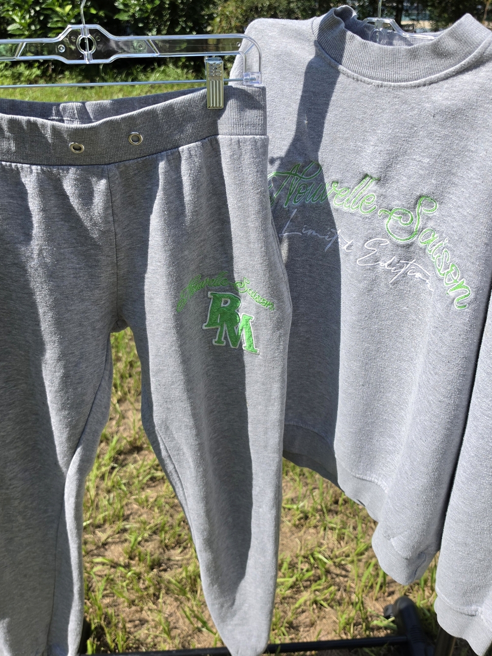 Grey Sweatpants with Green Accents - Boohooman